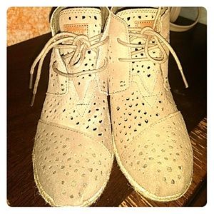 TOMS perforated suede Wedges